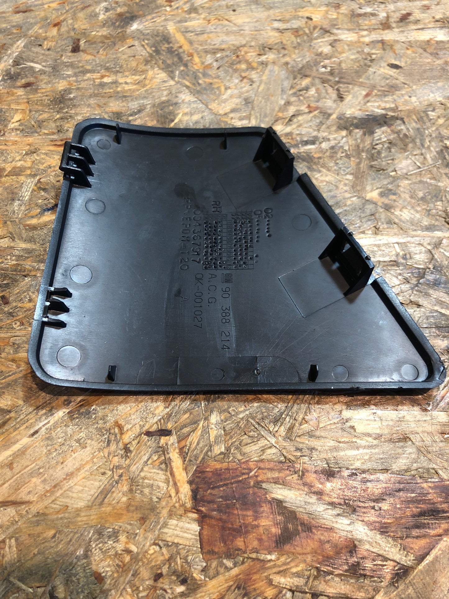 Original GM Opel Corsa B Tigra A Abdeckung Seitenwand hinten links Neu