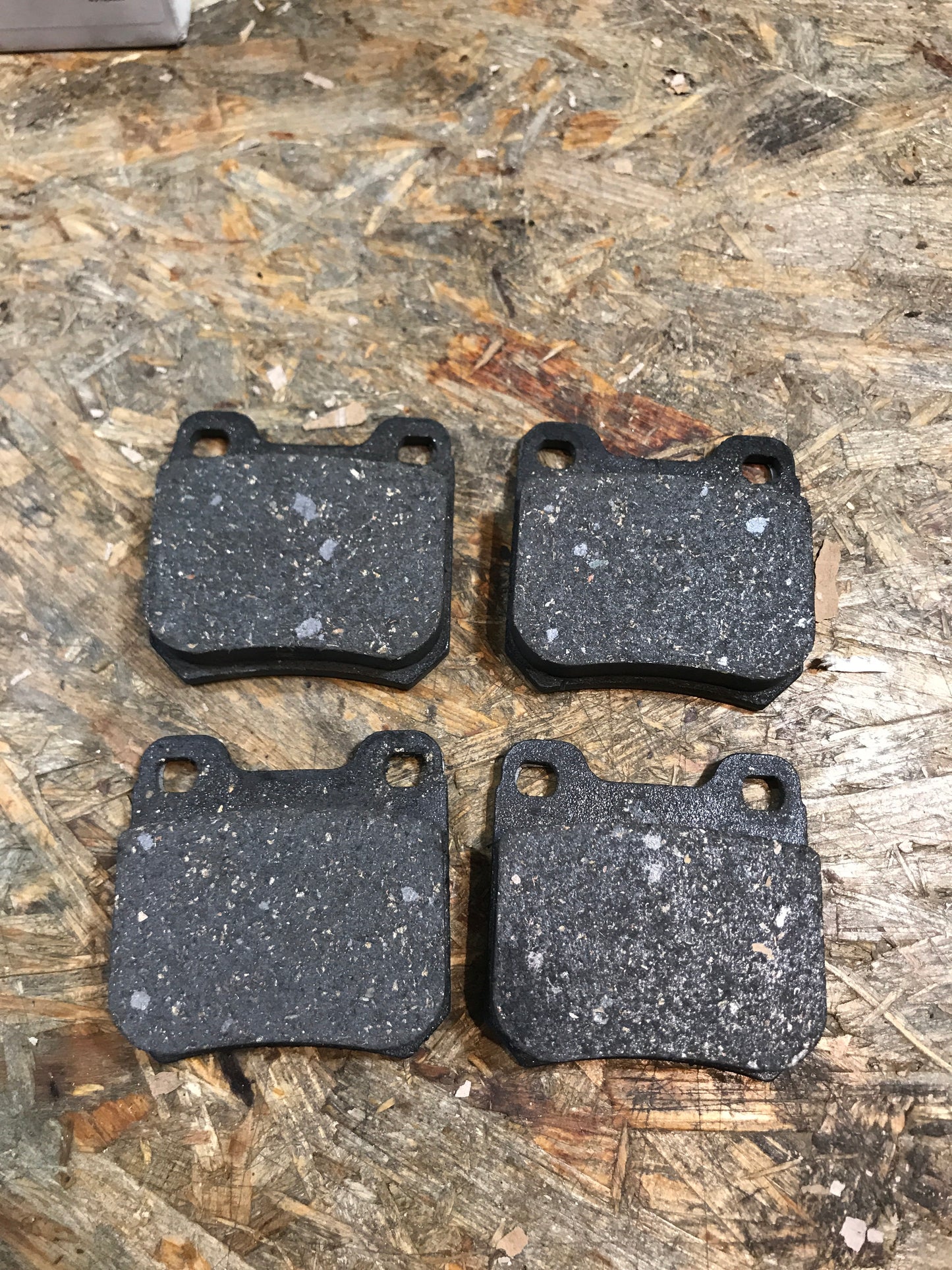 Original Calibra A Omega A Senator B Vectra B Bremsklötze hinten NEU