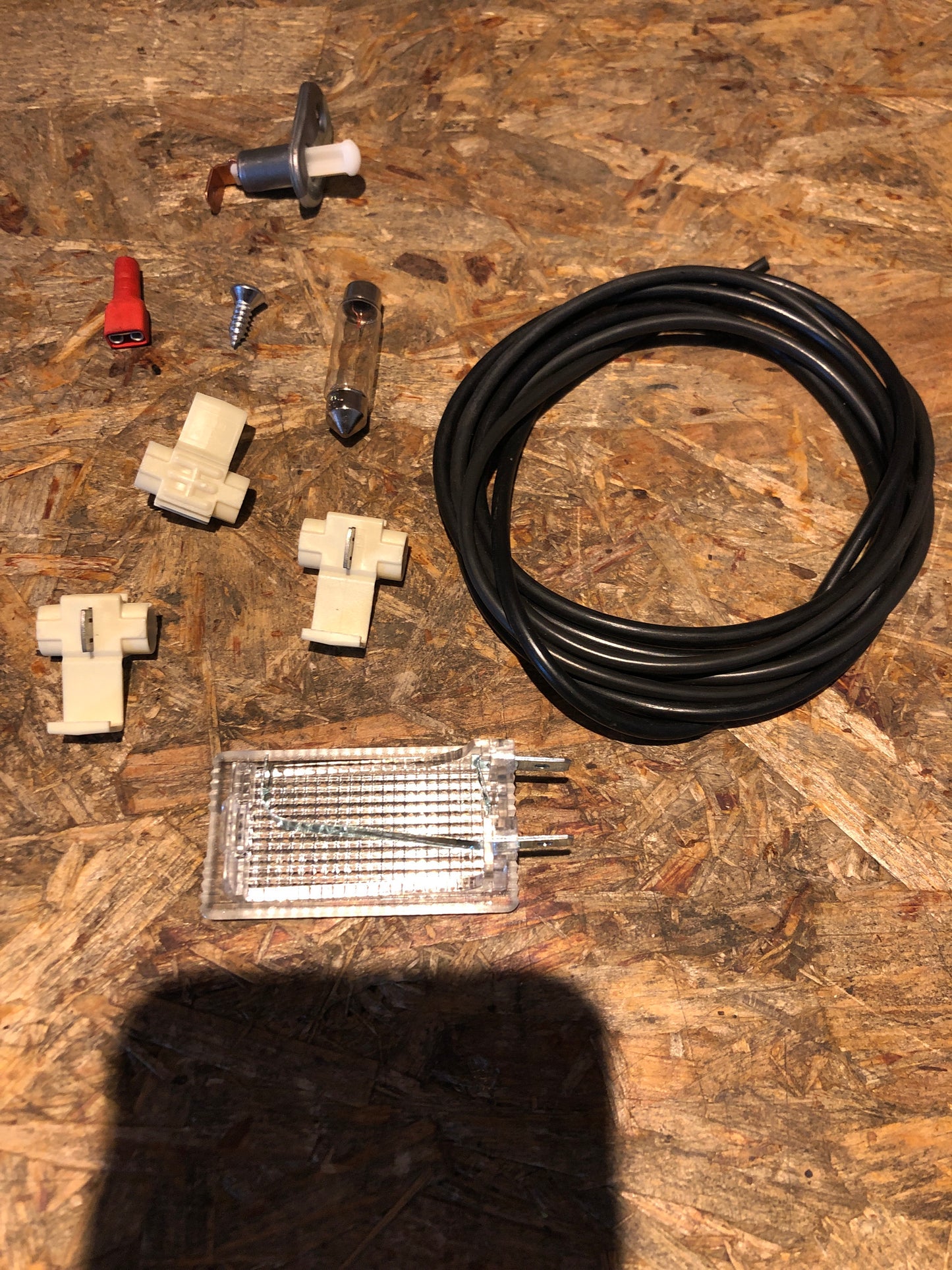 Original Opel Corsa Kofferraumleuchte Einbausatz Neu
