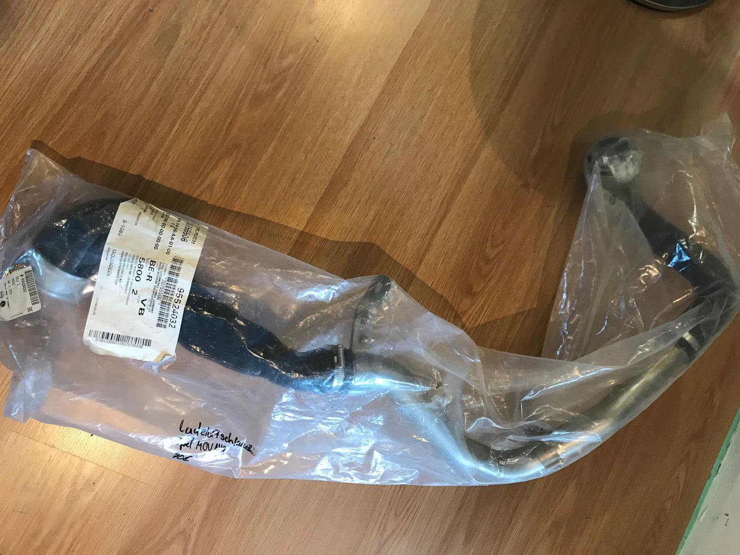 Original Movano Ladeluftschlauch NEU