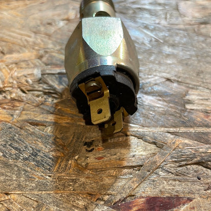 Original GM Opel Öldruckgeber Öldruckschalter Neu