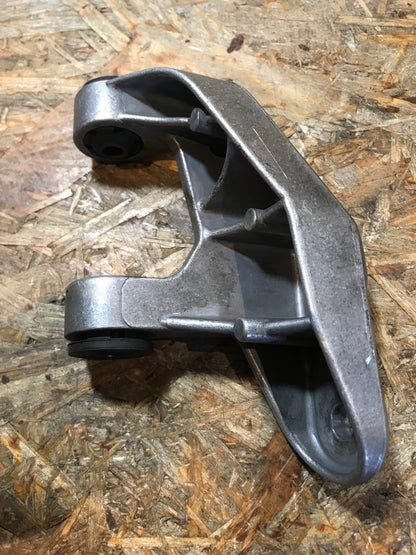 Original Opel Corsa A/B Vectra A Kadett Lichtmaschine Halter NEU