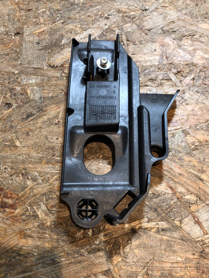 Original GM Opel Corsa C Combo Halter Stoßstange rechts Neu