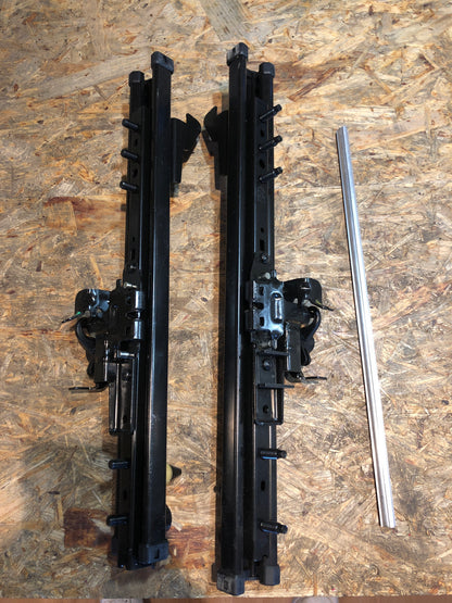 Original GM Opel Führungsschiene Vordersitz rechts Neu