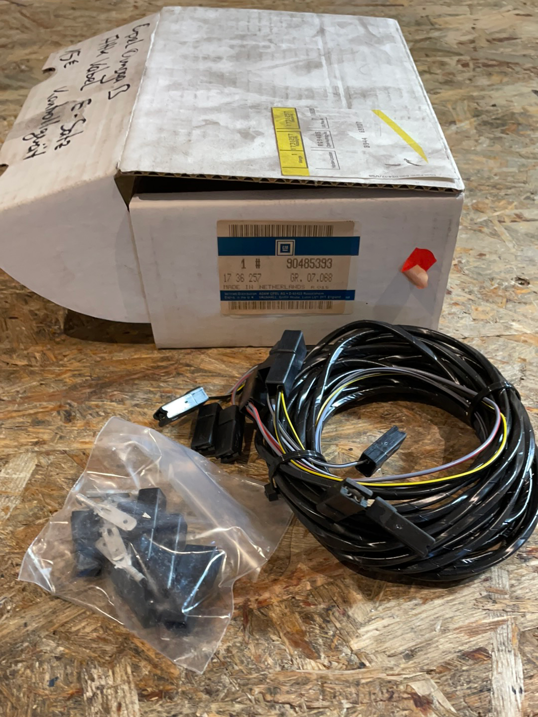 Original GM Opel Omega B AHK Kabel E-Satz Kontrollgerät Neu