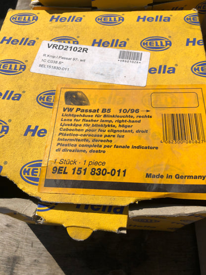 Original Hella VW Passat B5 Lichtgehäuse Blinker rechts Neu