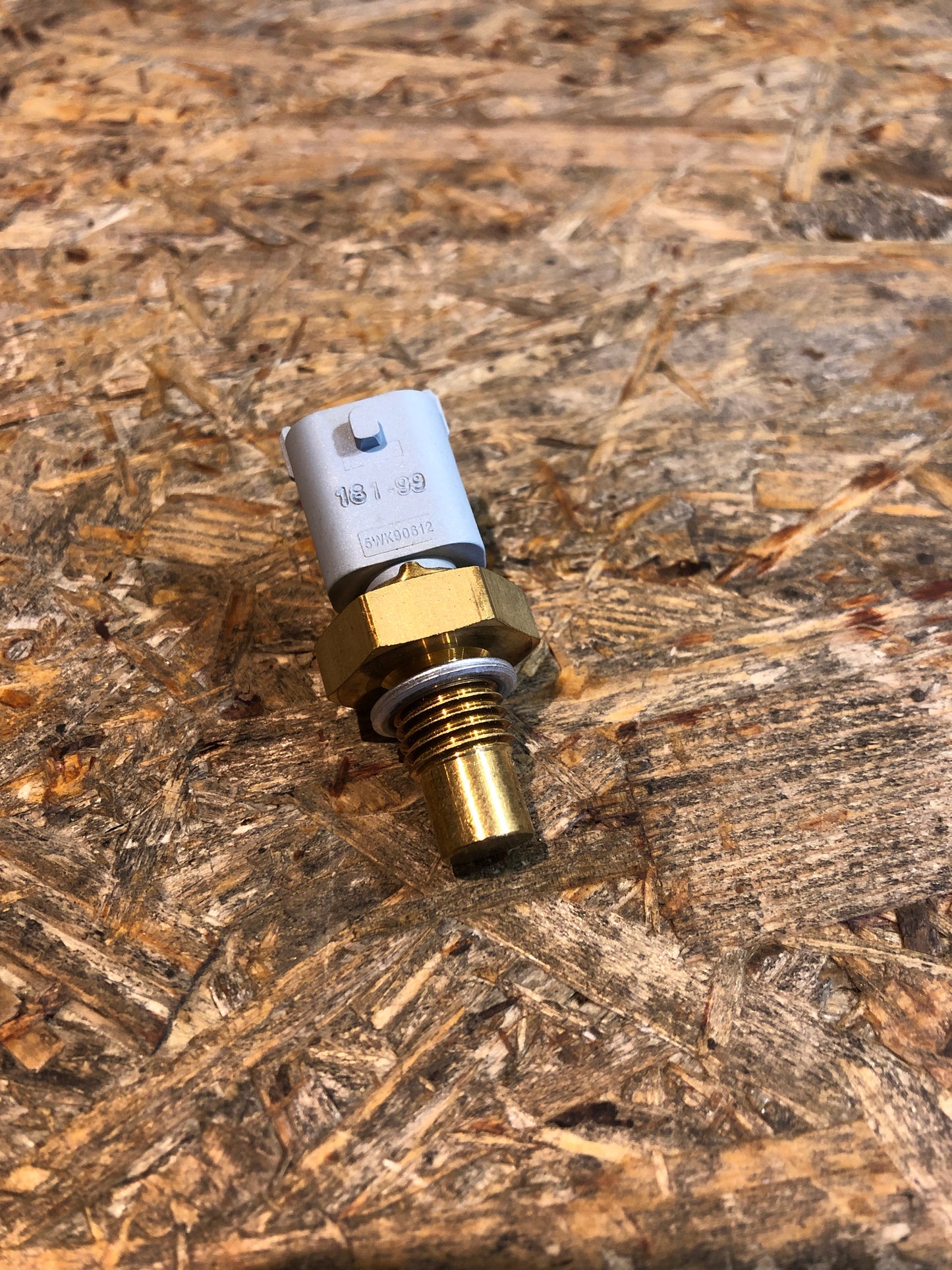 Original GM Opel Omega Vectra Sensor Kühlmitteltemperatur Neu