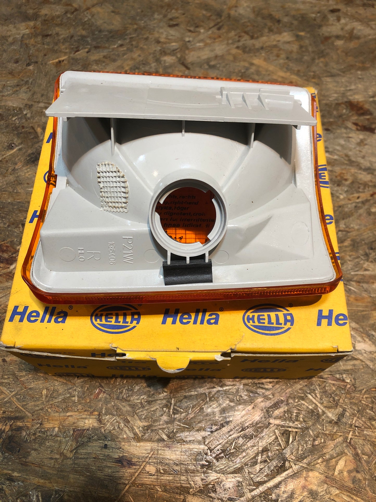 Original Hella VW Transporter California Multivan Gehäuse Blinkleuchte Rechts Neu