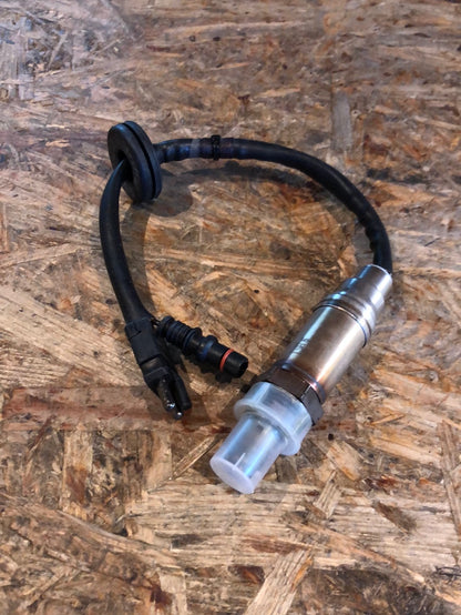 Original Bosch Mercedes 190 W201 Lambdasonde Neu