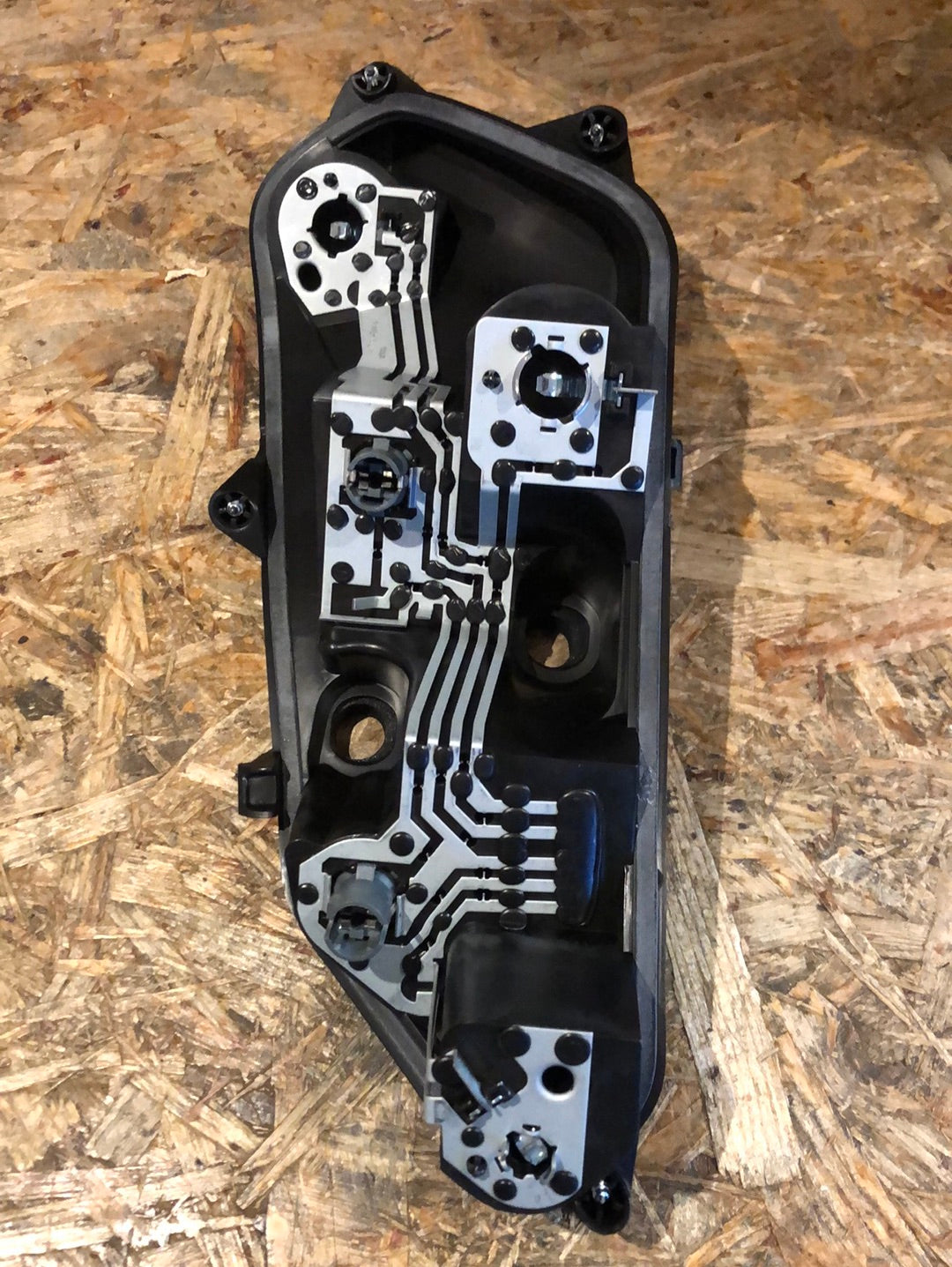 Original GM Opel Insignia Sports Tourer Lampenträger Rückleuchte hinten rechts Neu