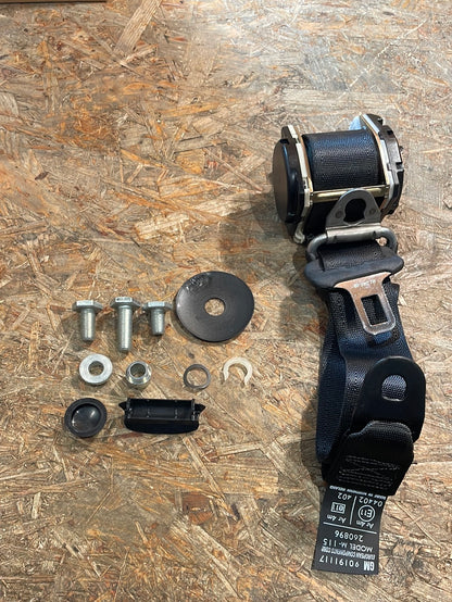 Original GM Opel Kadett E Sicherheitsgurt links Neu