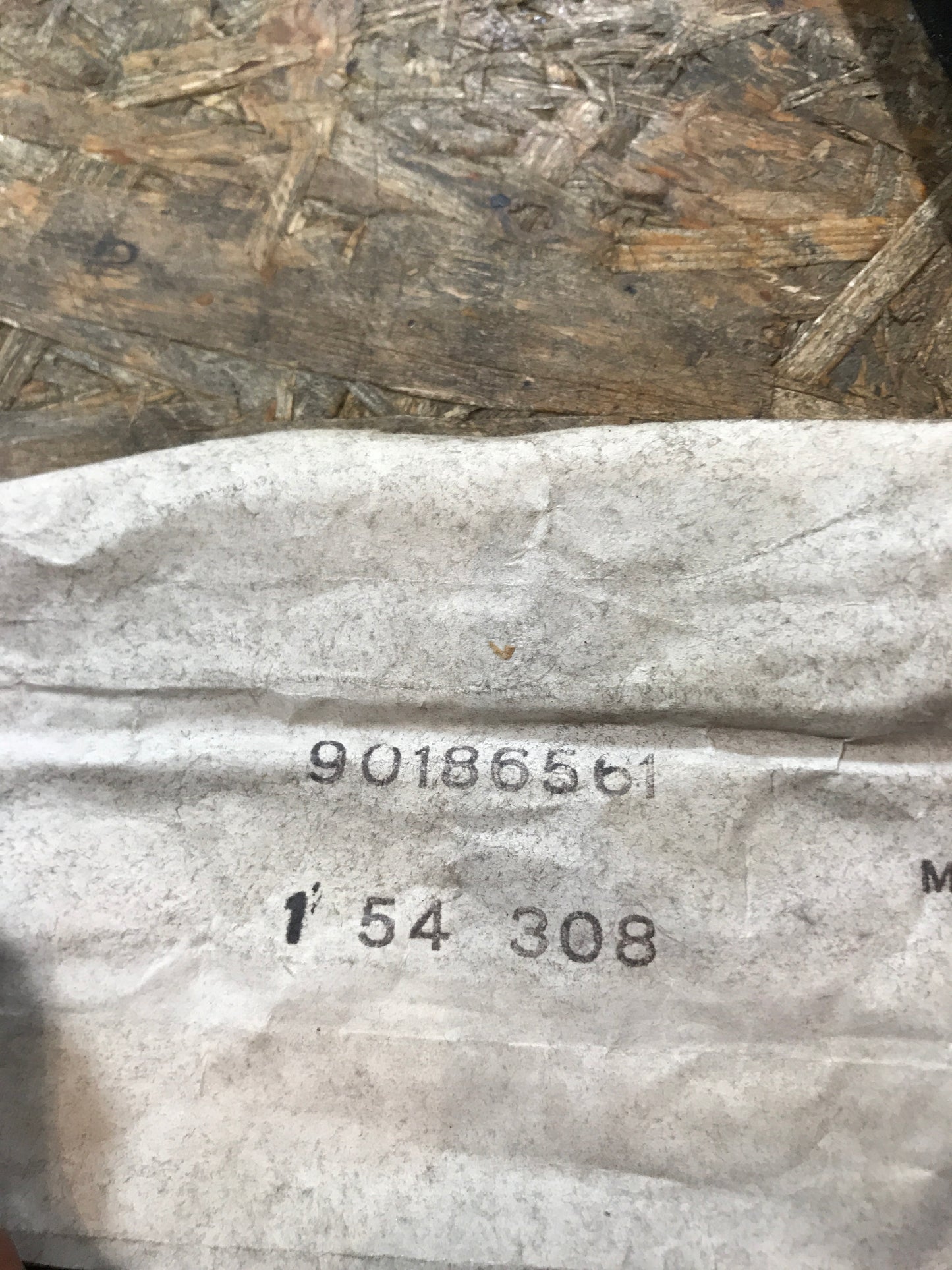 Original Opel Kadett E Abdichtung innen links vorn NEU