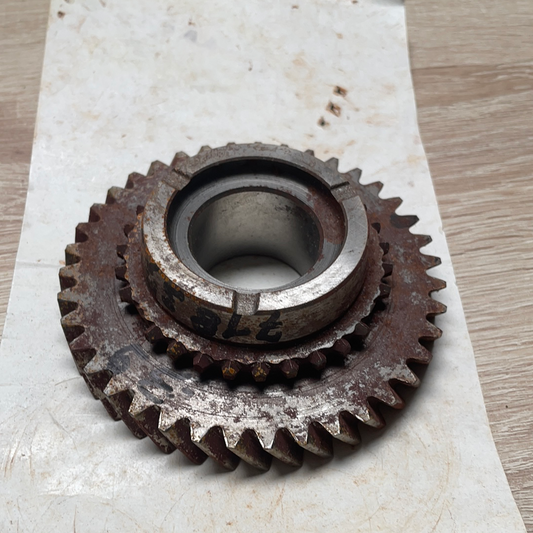 Original GM Opel Ascona C Kadett E 1. Gang F10 Zahnrad Getriebe Neu