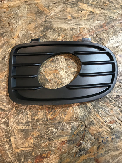 Original Vectra B Stoßstange Blende Nebelscheinwerfer rechts NEU