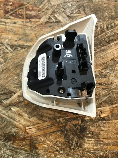 Original Opel Corsa D Lenkrad Radiobedienung  NEU