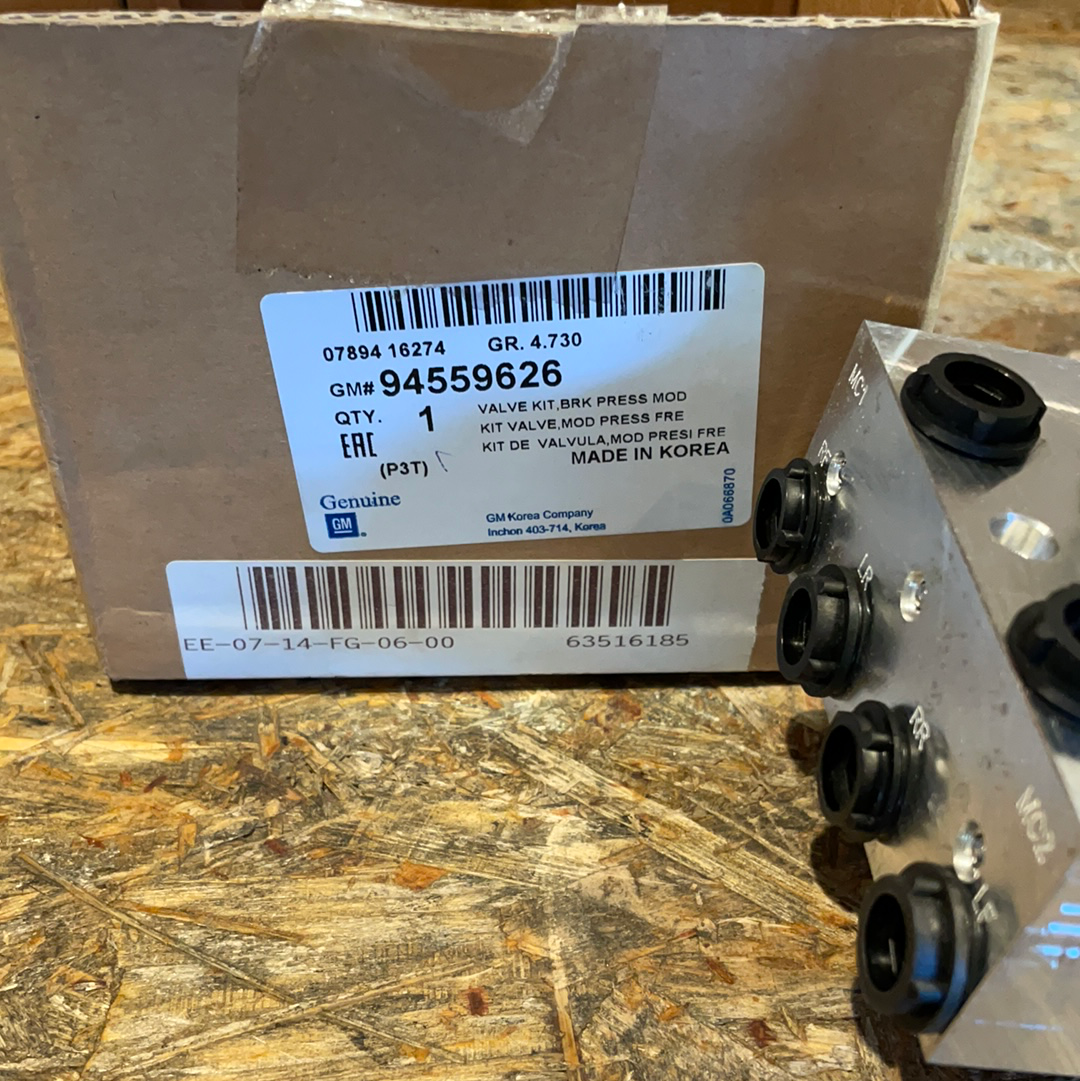 Original GM Opel Mokka X ABS Pumpe Neu