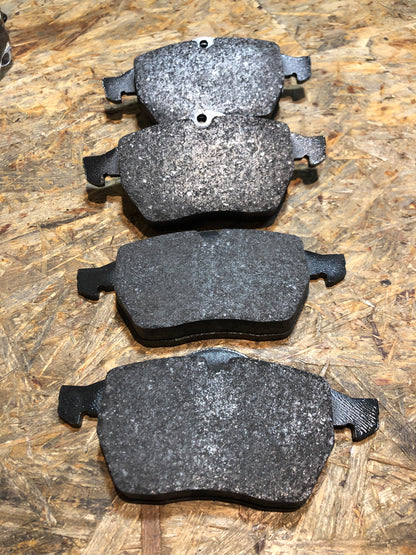 Original GM Opel Vectra B Astra G Calibra Bremsbelagsatz Neu