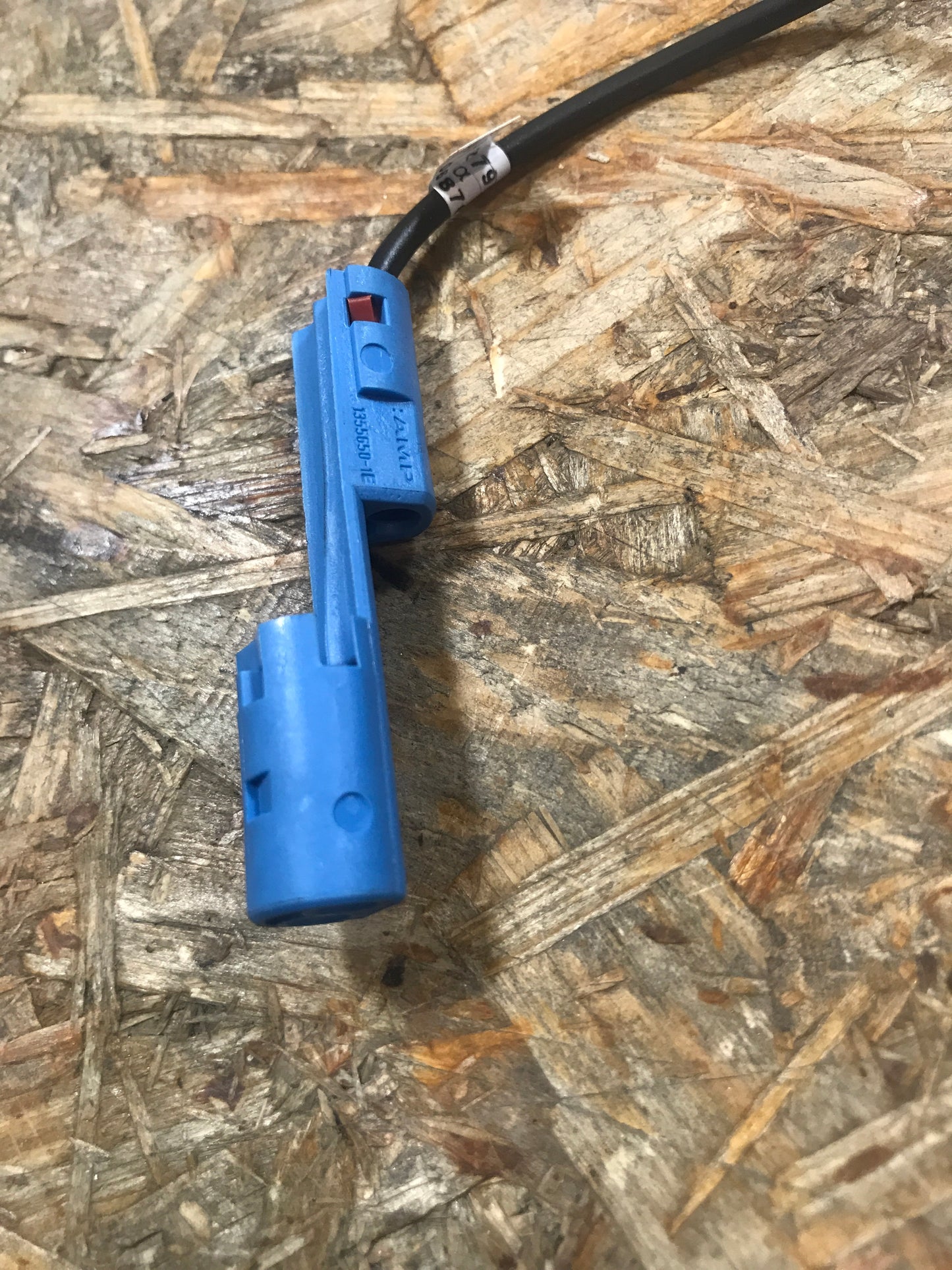 Original Ooel Antara Astra H Dachantenne Antennenfuß NEU