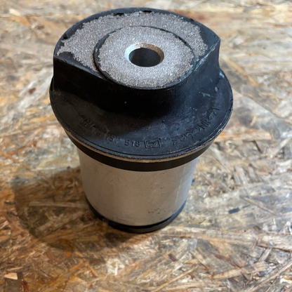 Original GM Opel Combo Lagerung Achskörper hinten Neu