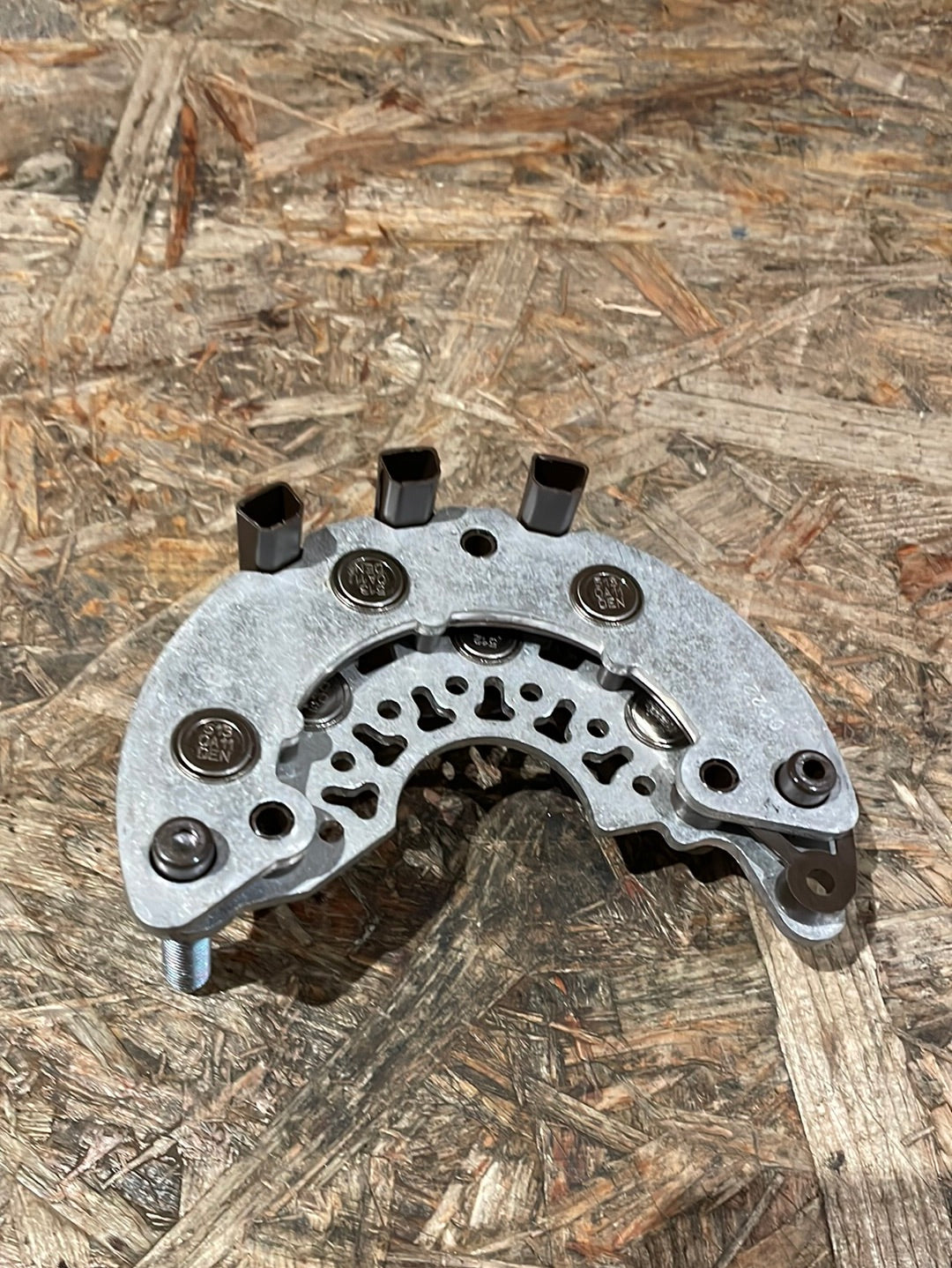 Original GM Chevrolet Captiva (C100) Bj. 07-09, L26 Gleichrichter an Lichtmaschine Neu