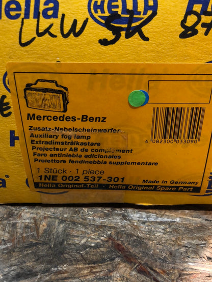 Original Hella Mercedes-Benz LKW SK Bj. 87-94 Nebelscheinwerfer Neu