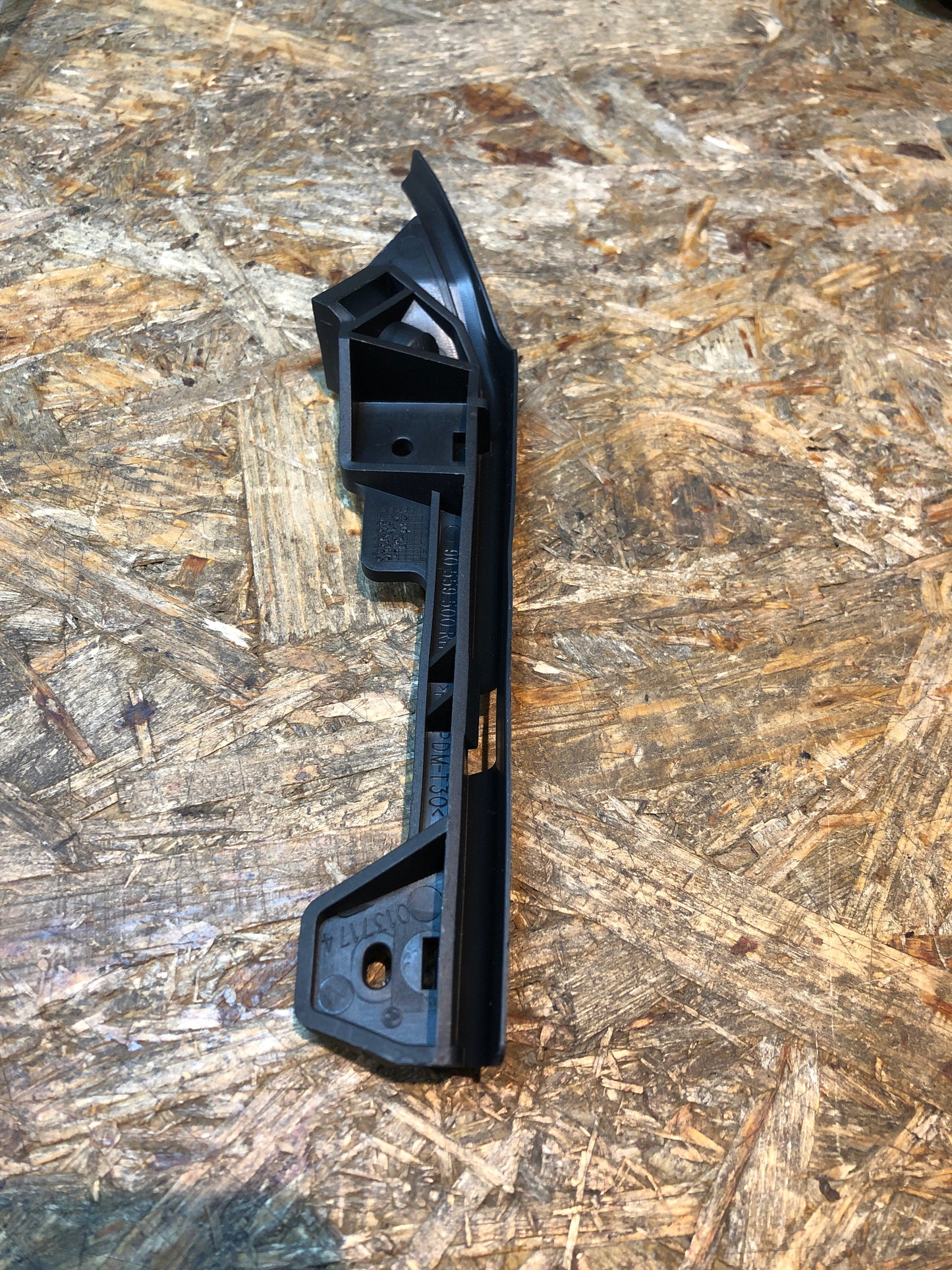 Original GM Opel Astra G Halter Stoßfänger Neu
