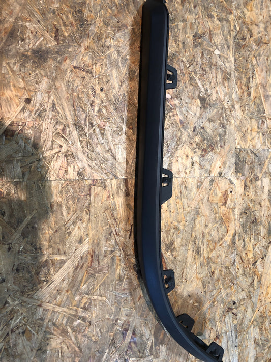 Original GM Opel Astra H Verkleidung Stoßfänger Neu