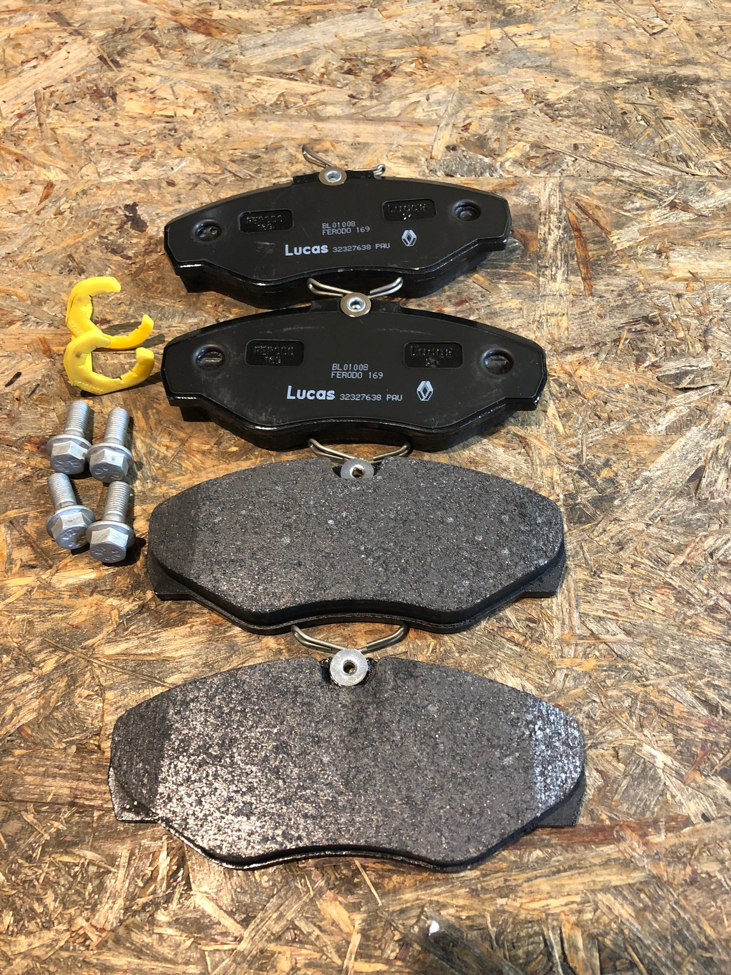 Original Opel Vivaro A Bremsklötze Neu