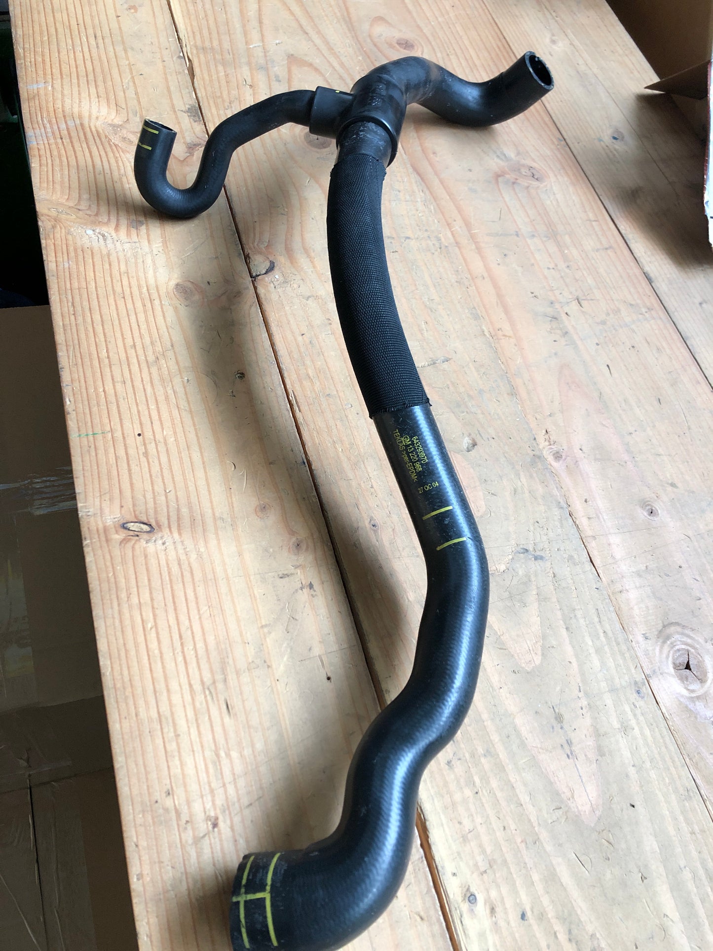Original GM Opel Meriva A Kühlwasserschlauch Neu