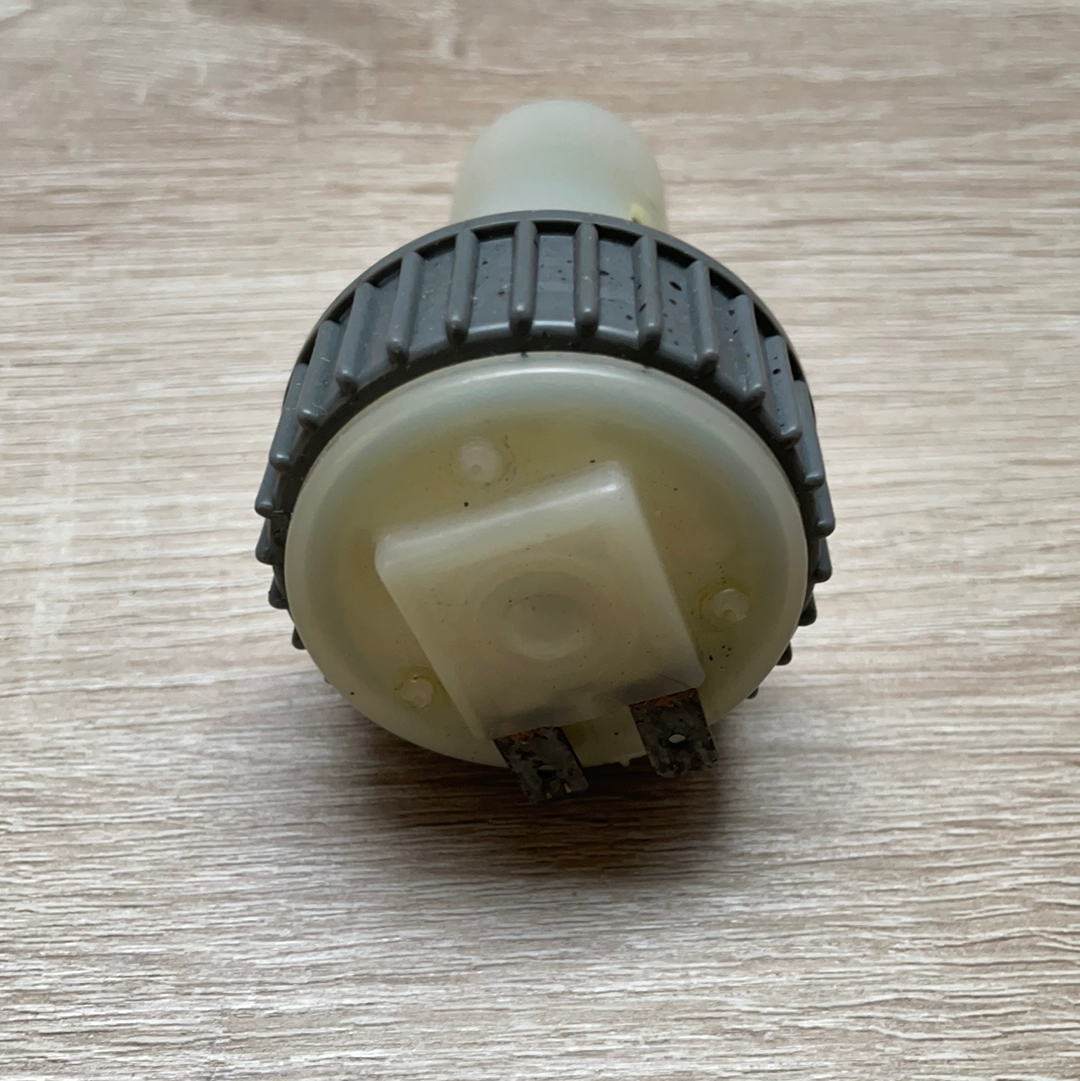 Original GM Opel Kadett E Astra F Vectra A Deckel Bremsflüssigkeitsbehälter Neu