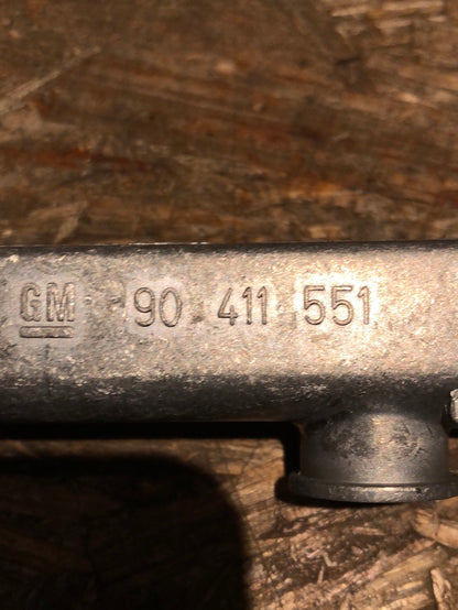 Original GM Opel Vectra B C Astra G H Einspritzleiste Neu