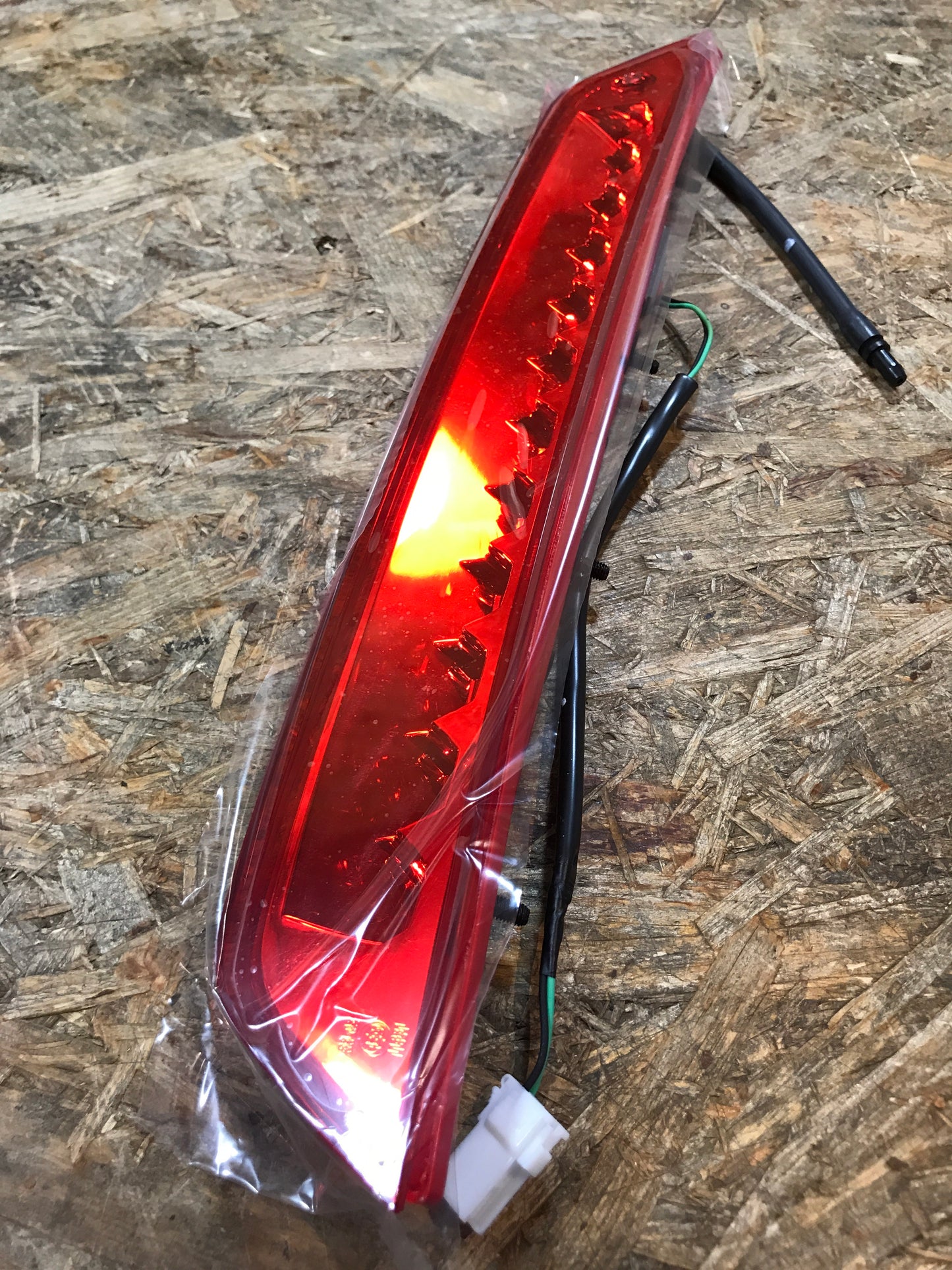 Original Hyundai Tucson 3.Bremsleuchte NEU