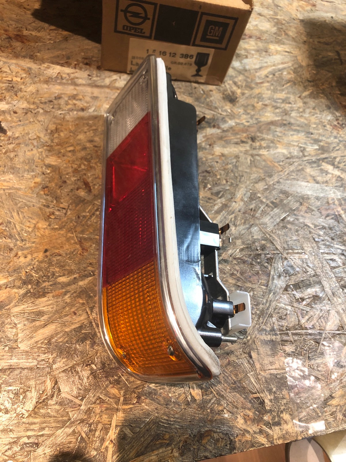 Original Opel Rekord D Heckleuchte Neu