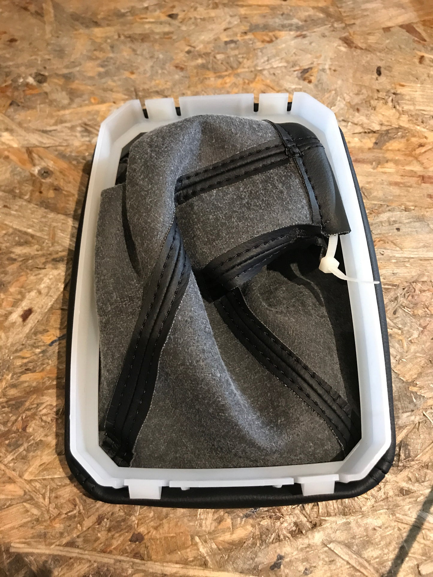 Original Opel Vectra B Schaltsack NEU