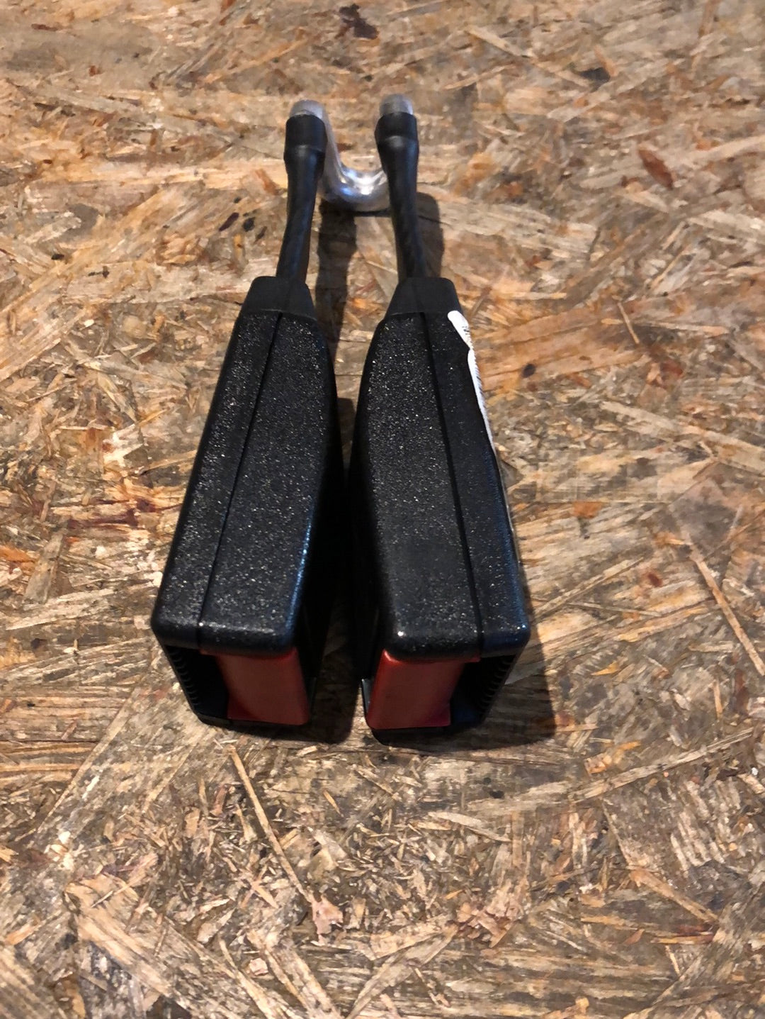 Original GM Opel Corsa C Gurtschloss hinten Mitte Neu