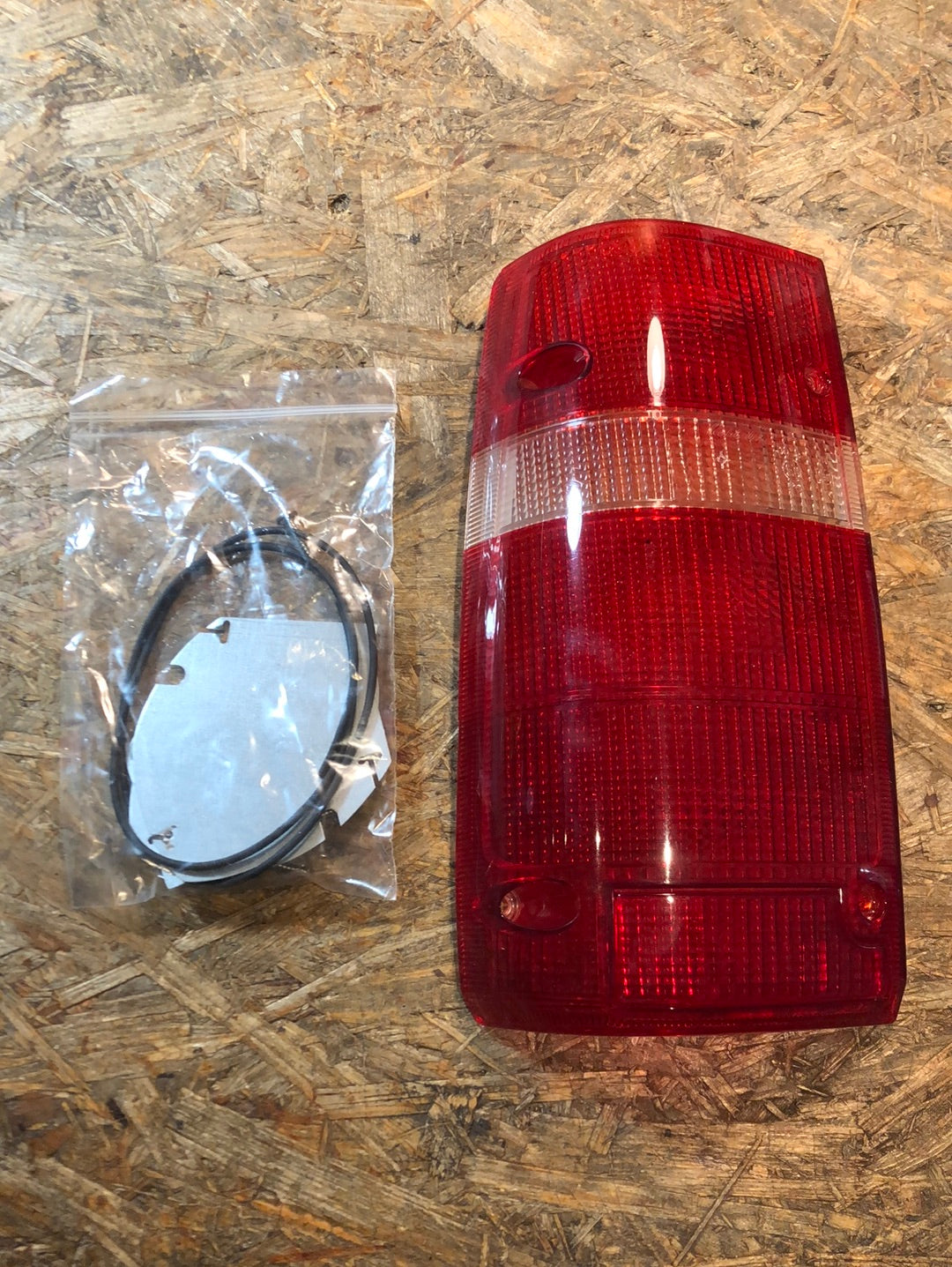 Original GM Opel Frontera A Heckleuchte links Neu