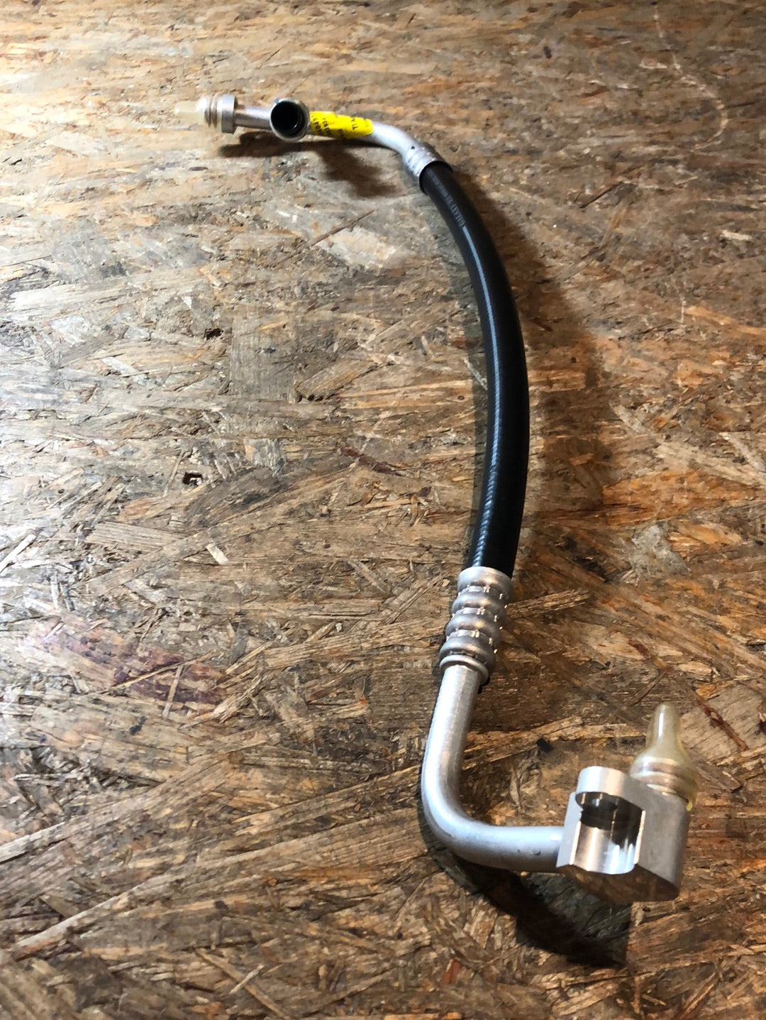 Original GM Opel Vivaro Kühlmittelleitung Kompressor und Kondensator Neu