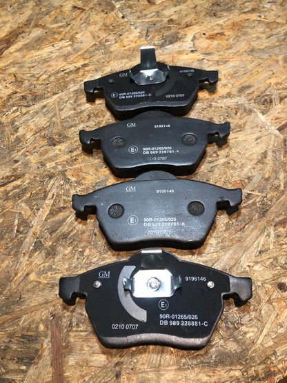 Original GM Opel Calibra Vectra B Bremsbelagsatz Neu