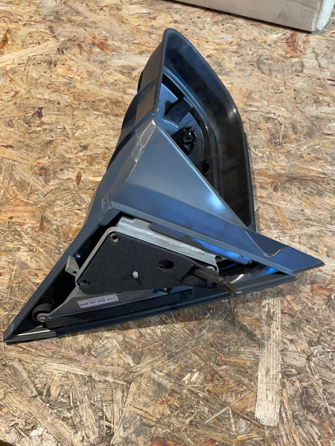 Original GM Opel Omega A Senator B Außenspiegel links Neu