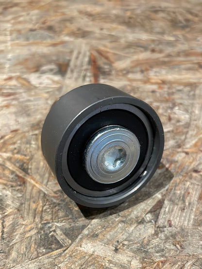 Original GM Chevrolet Daewoo Umlenkrolle Führungsrolle Neu