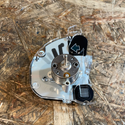 Original GM Opel Omega B Tankanzeige Neu