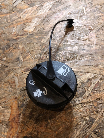 Original GM Opel Antara Deckel Kraftstofftank Neu