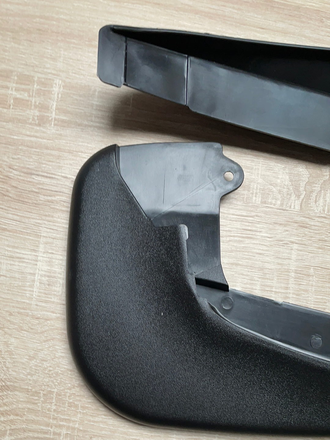 Original GM Opel Vectra B Schmutzfänger vorne Neu