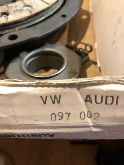 Audi 80 VW Passat Kupplungssatz Neu