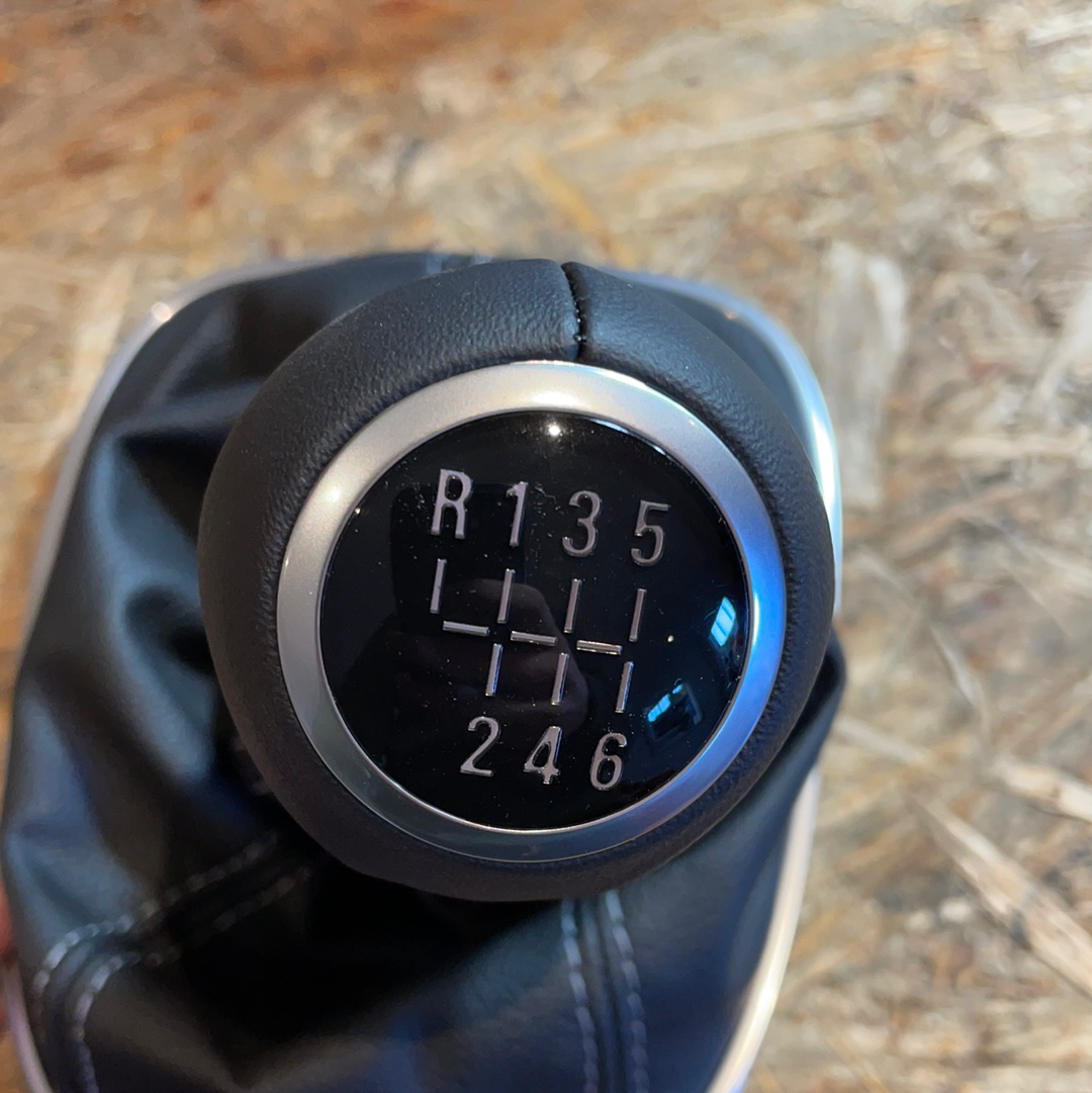 Original GM Opel Corsa E Schaltknauf mit Manschette Neu