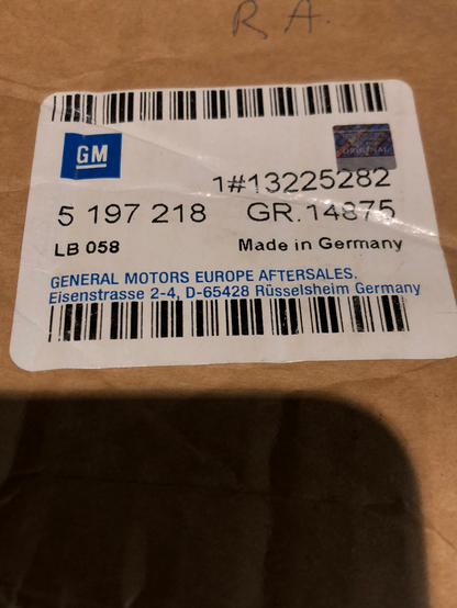 Original GM Opel Corsa D Sicherheitsgurt Vorne Rechts Neu