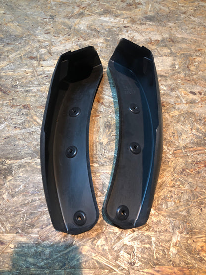 Original GM Opel Vectra Caravan Schmutzgängersatz hinten Neu