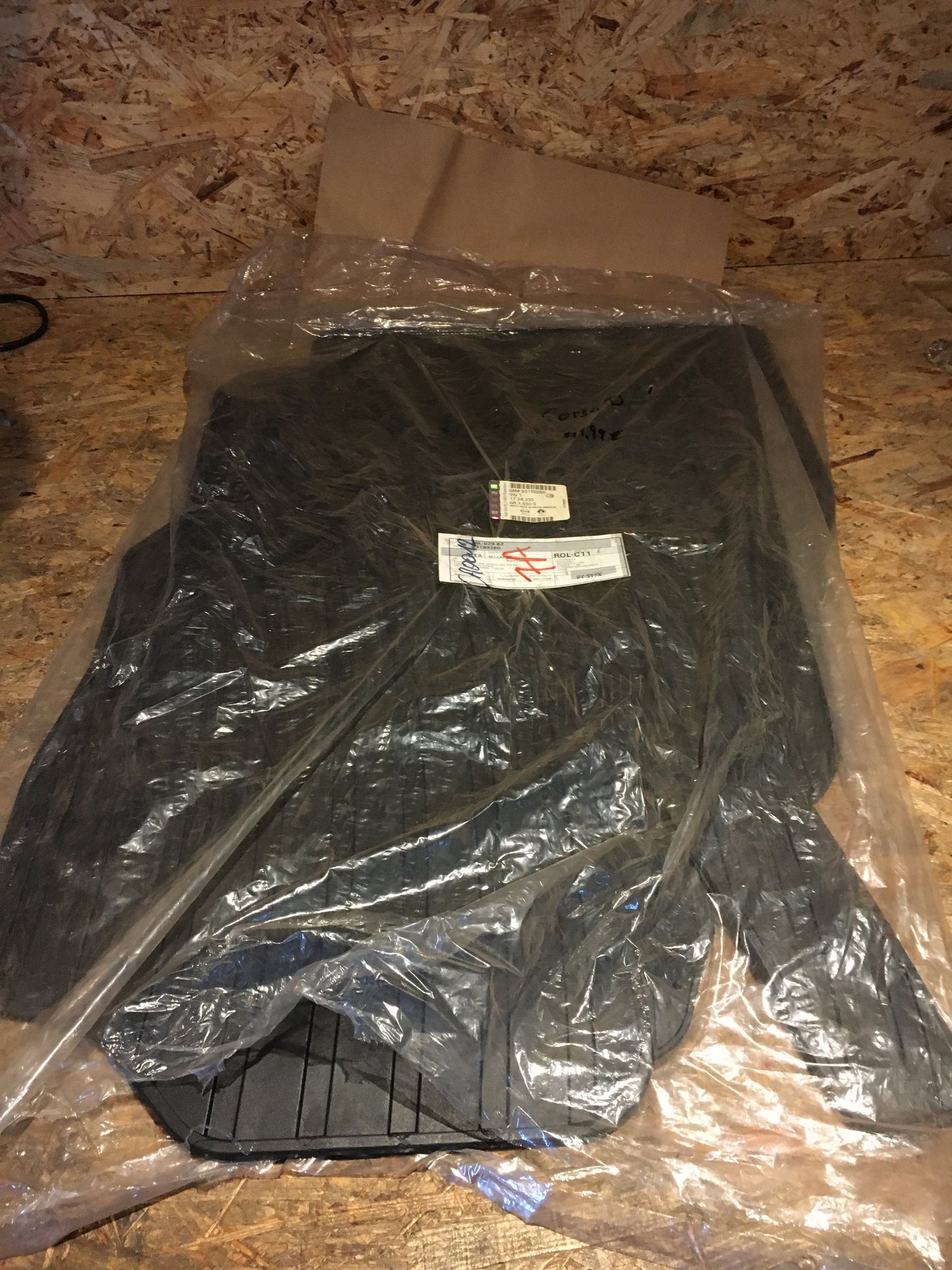 Original Corsa D Gummimatten vorne 2-Teilig NEU