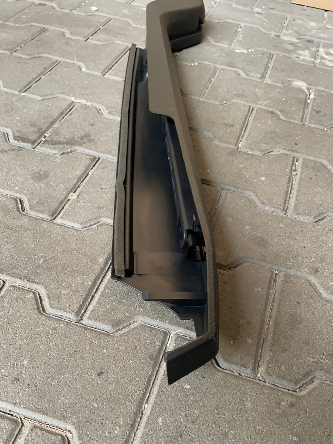 Original GM Opel Vectra B Abdeckung Laderaum links schwarz Neu