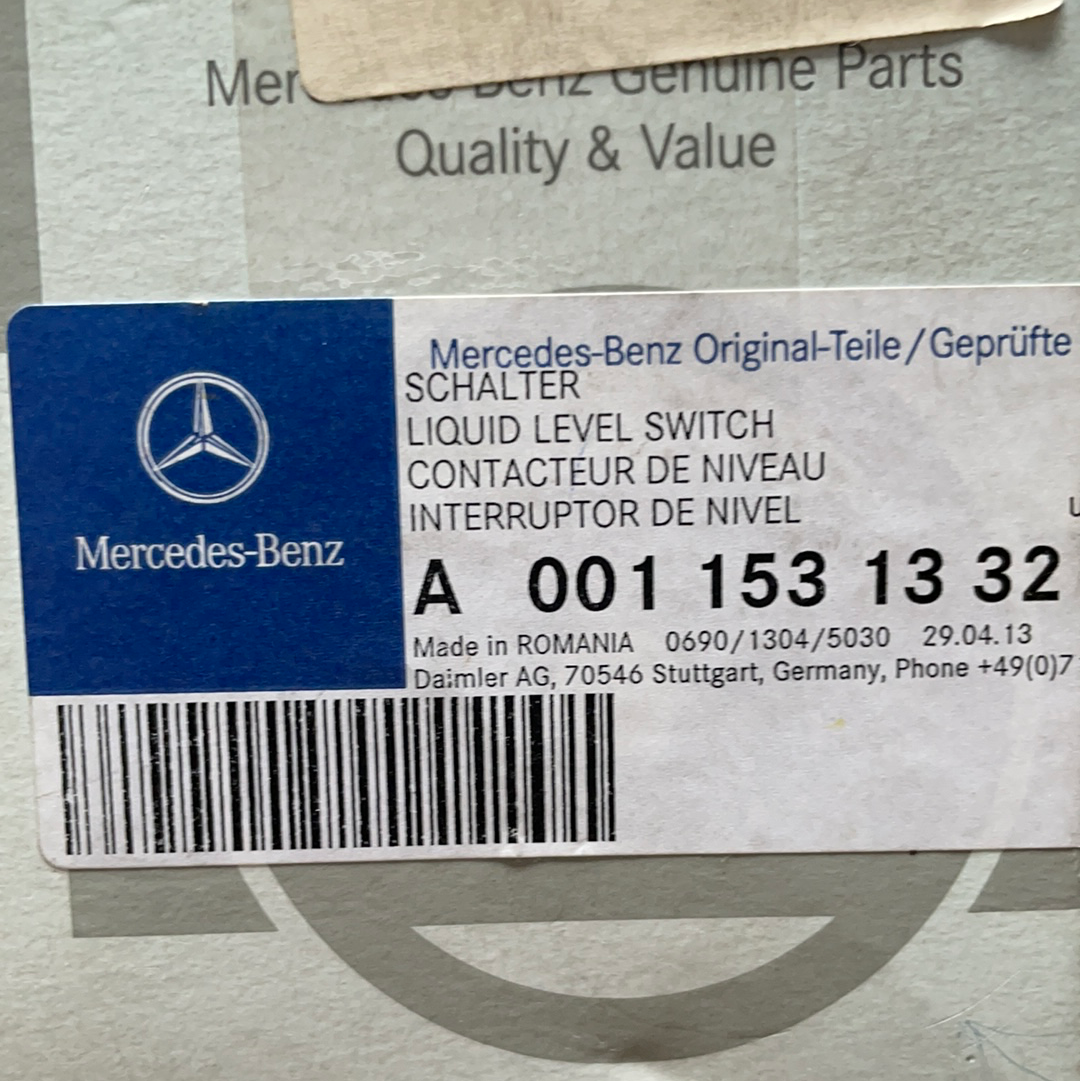 Original Mercedes Benz E-Klasse Ölstandsensor Neu